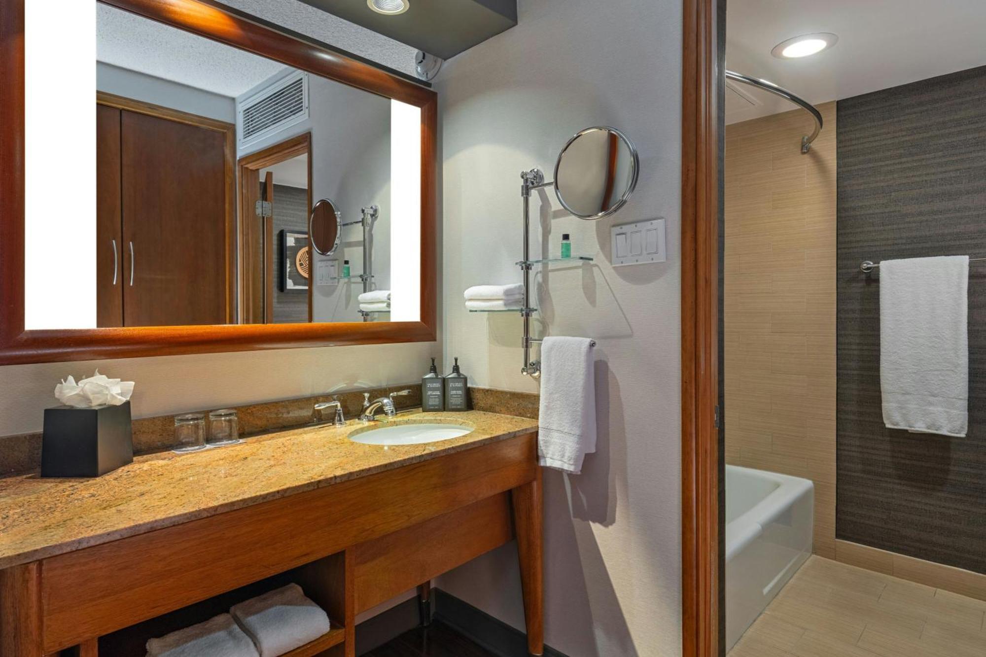 Sheraton Albuquerque Airport Hotel Dış mekan fotoğraf